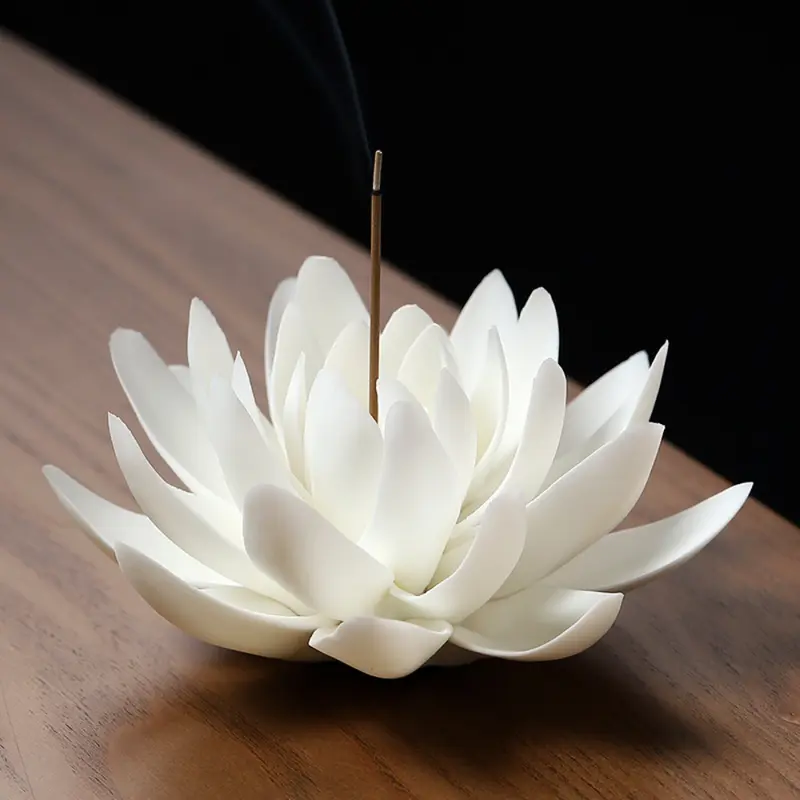 Ceramic-Flower-Lamp