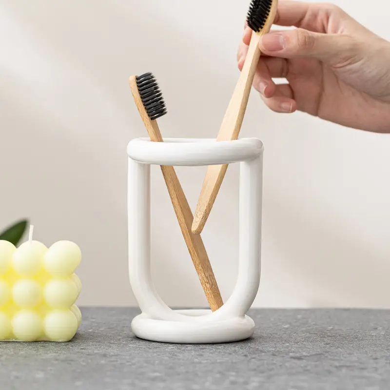 1714816599482-60f4fc3203ce45eaa23c0befb40cd2d1-goods Ceramic-Toothbrush-Holder