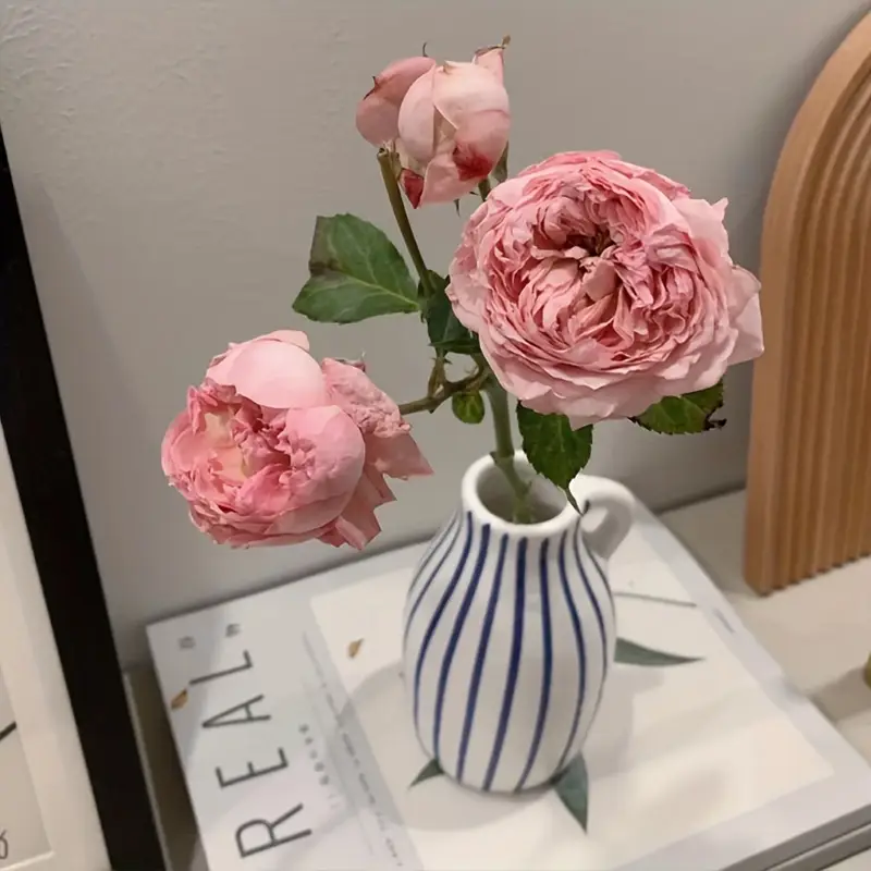 Round-Ceramic-Vase