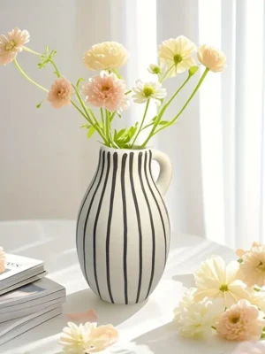 Round-Ceramic-Vase