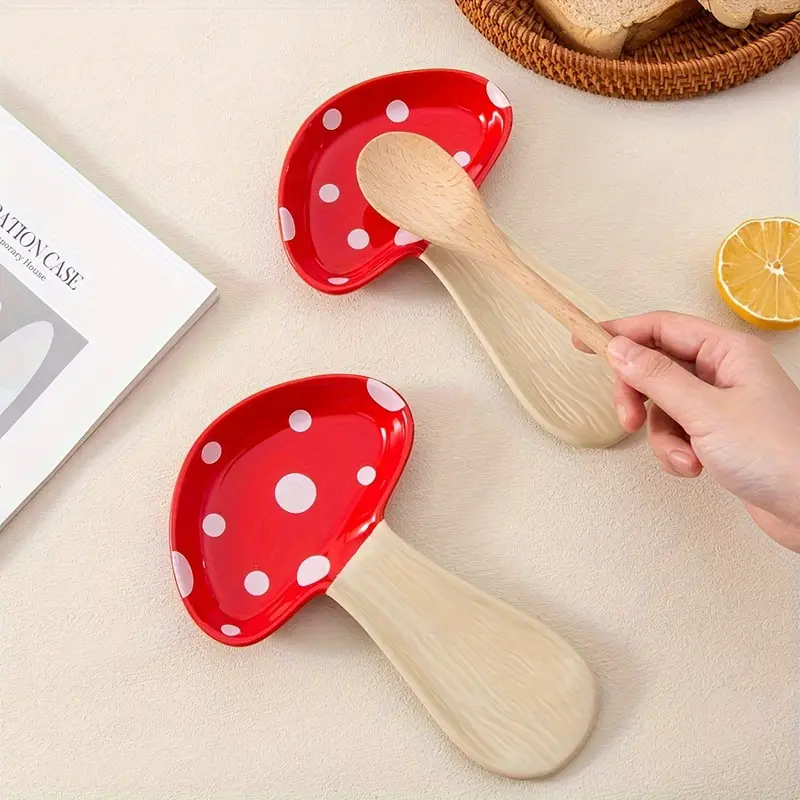 d549aaea-d801-4ce6-8249-31f33b6d618d Ceramic-Mushroom-Spoon-Holder